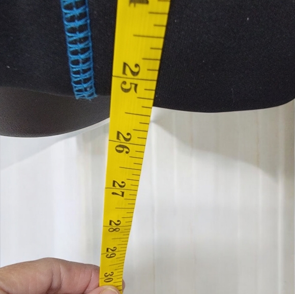 Roper Wear of the West woman's zippered jacket black with blue accents size M - Picture 4 of 7